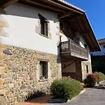 Etxekone 公寓 格尔尼卡