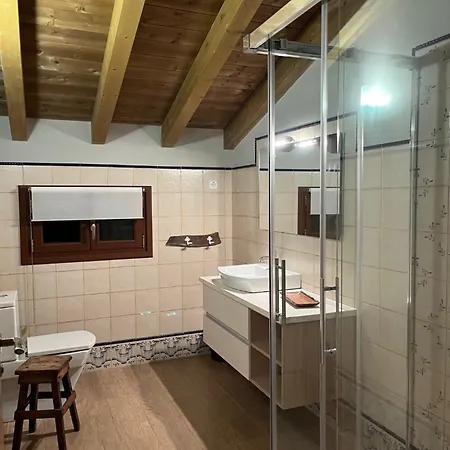 Etxekone * Guernica y Luno