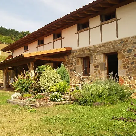 Apartment Etxekone Guernica y Luno